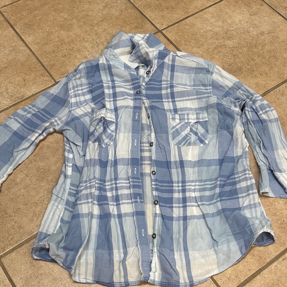 Tops - Blue Plaid Women’s Shirt